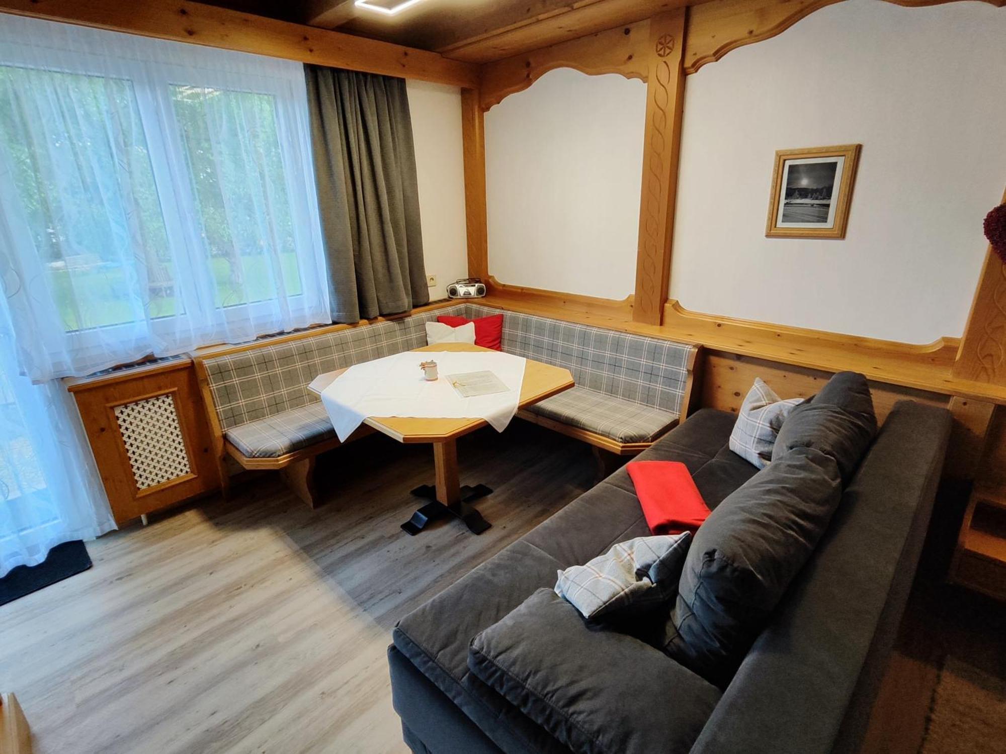 ליוטאש Apartmenthaus Bader מראה חיצוני תמונה