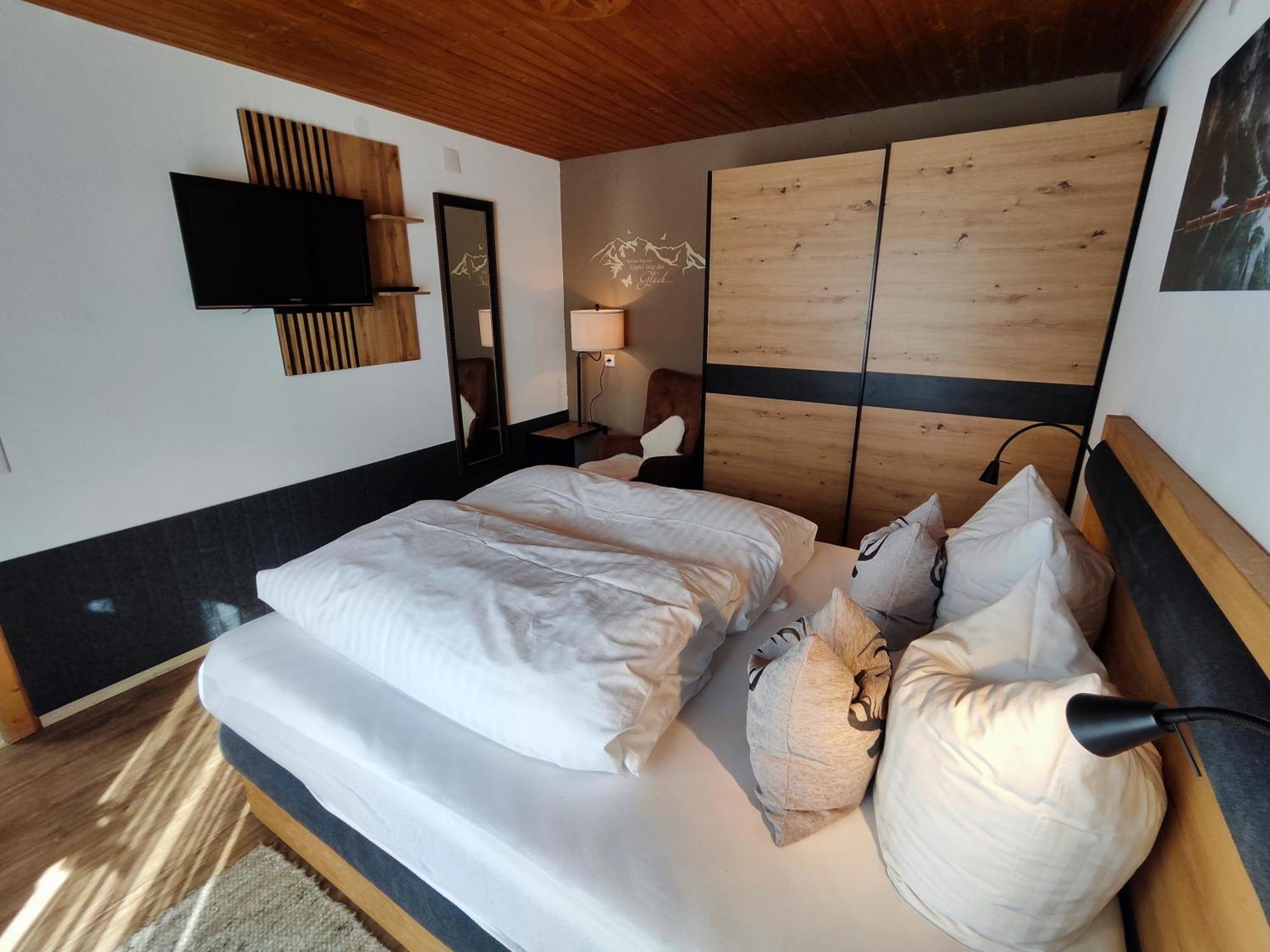 ליוטאש Apartmenthaus Bader מראה חיצוני תמונה