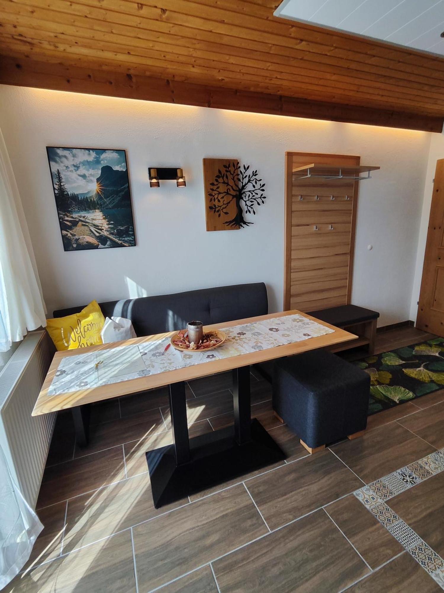 ליוטאש Apartmenthaus Bader מראה חיצוני תמונה