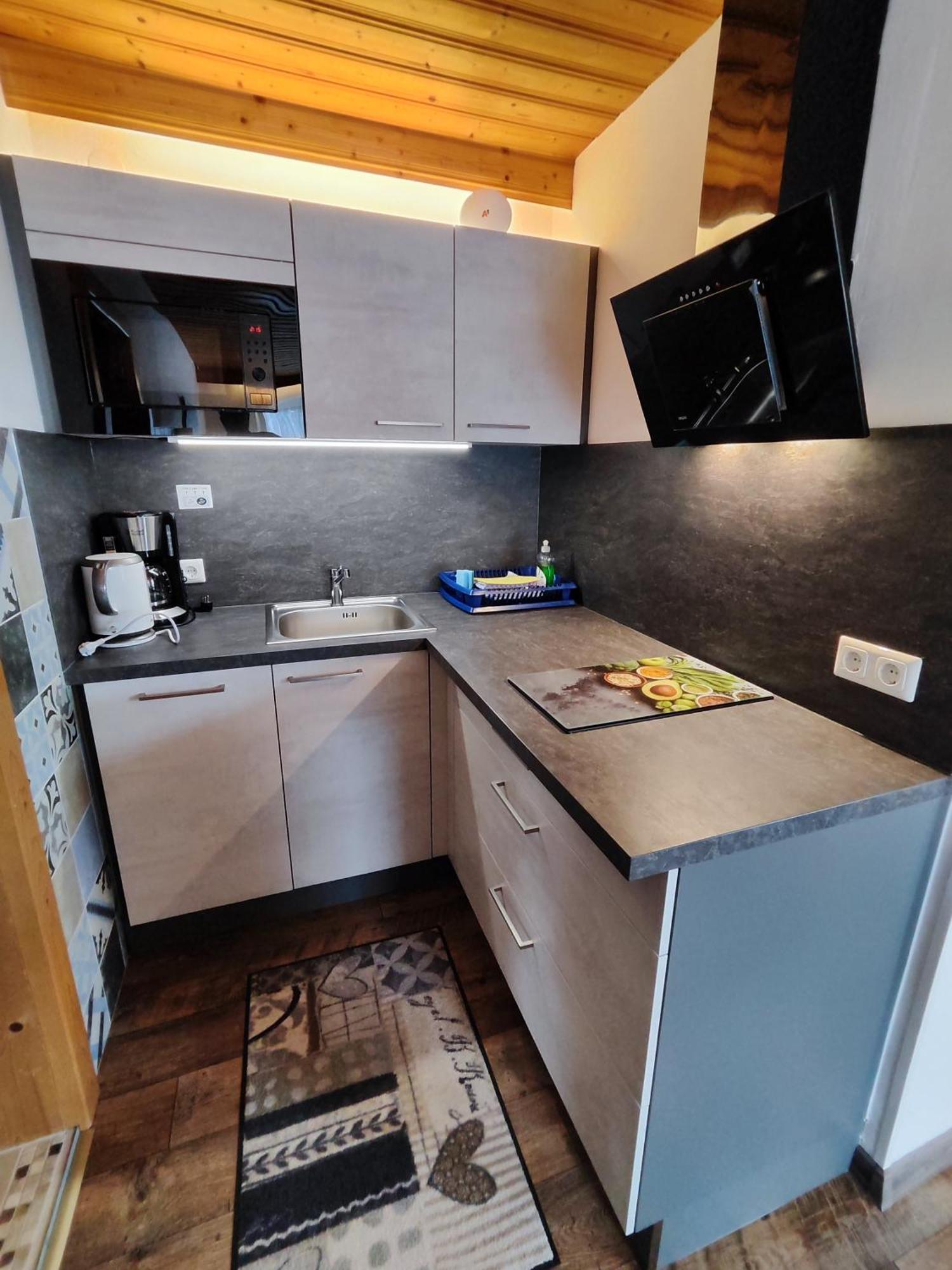 ליוטאש Apartmenthaus Bader מראה חיצוני תמונה